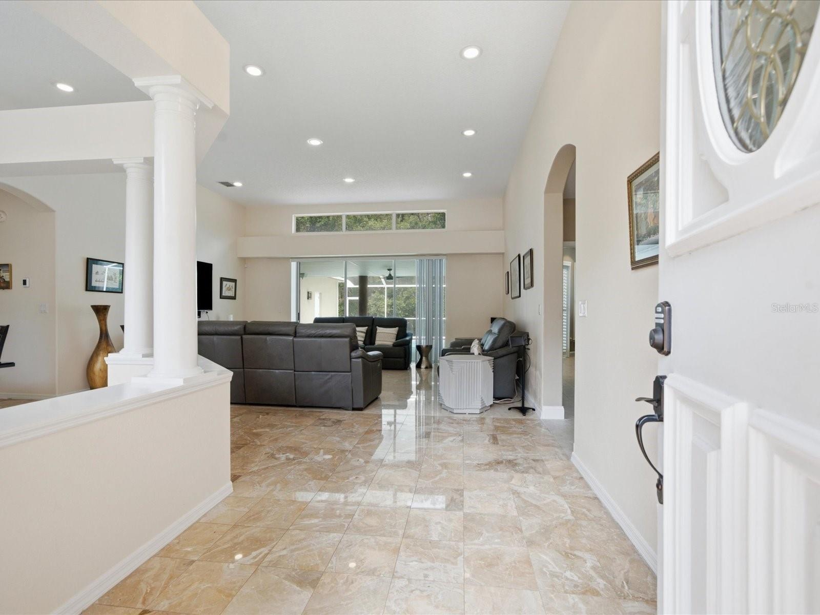 18621 Avenue Capri Property Photo 8