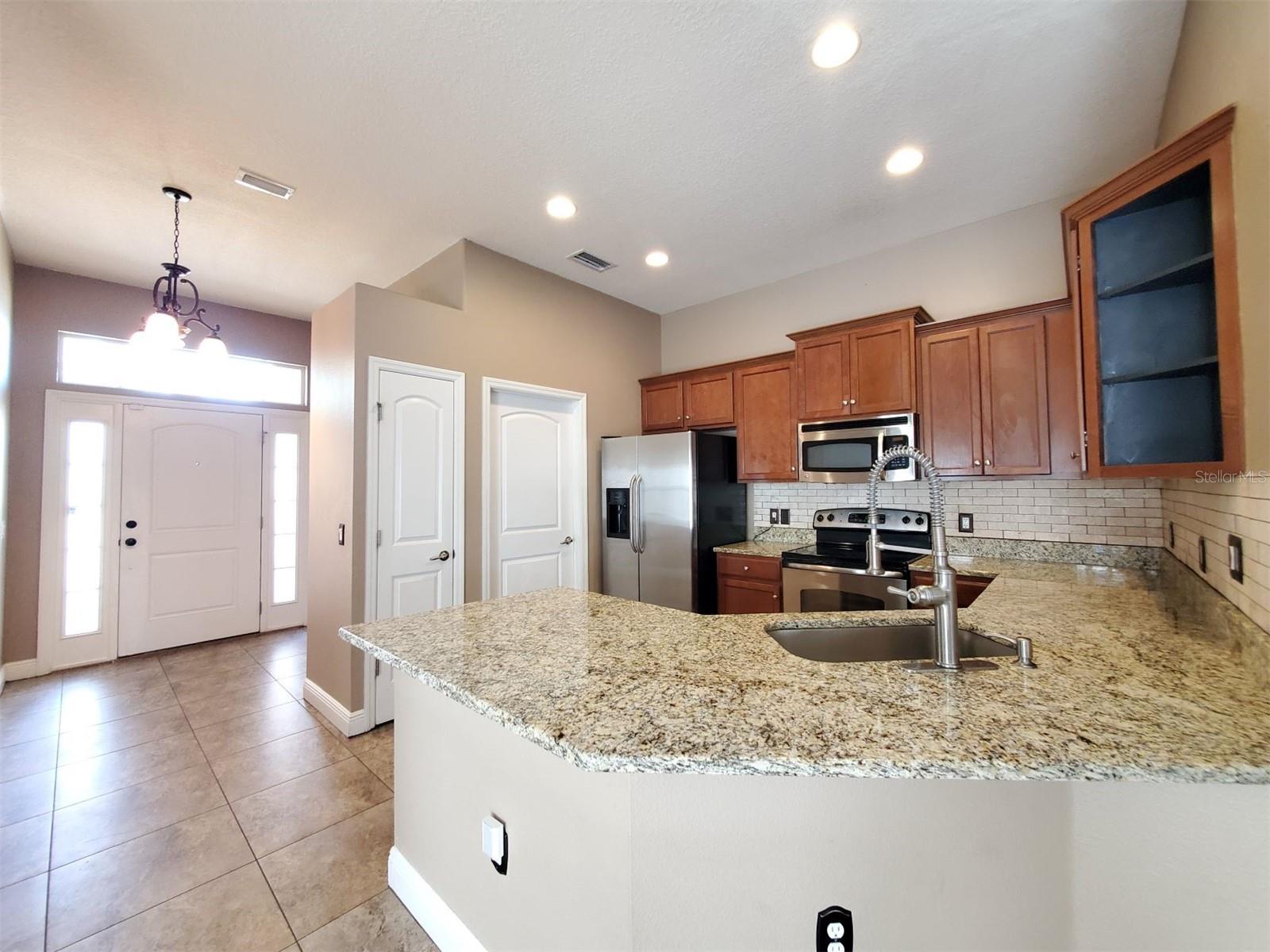 10737 Standing Stone Dr Property Photo 7