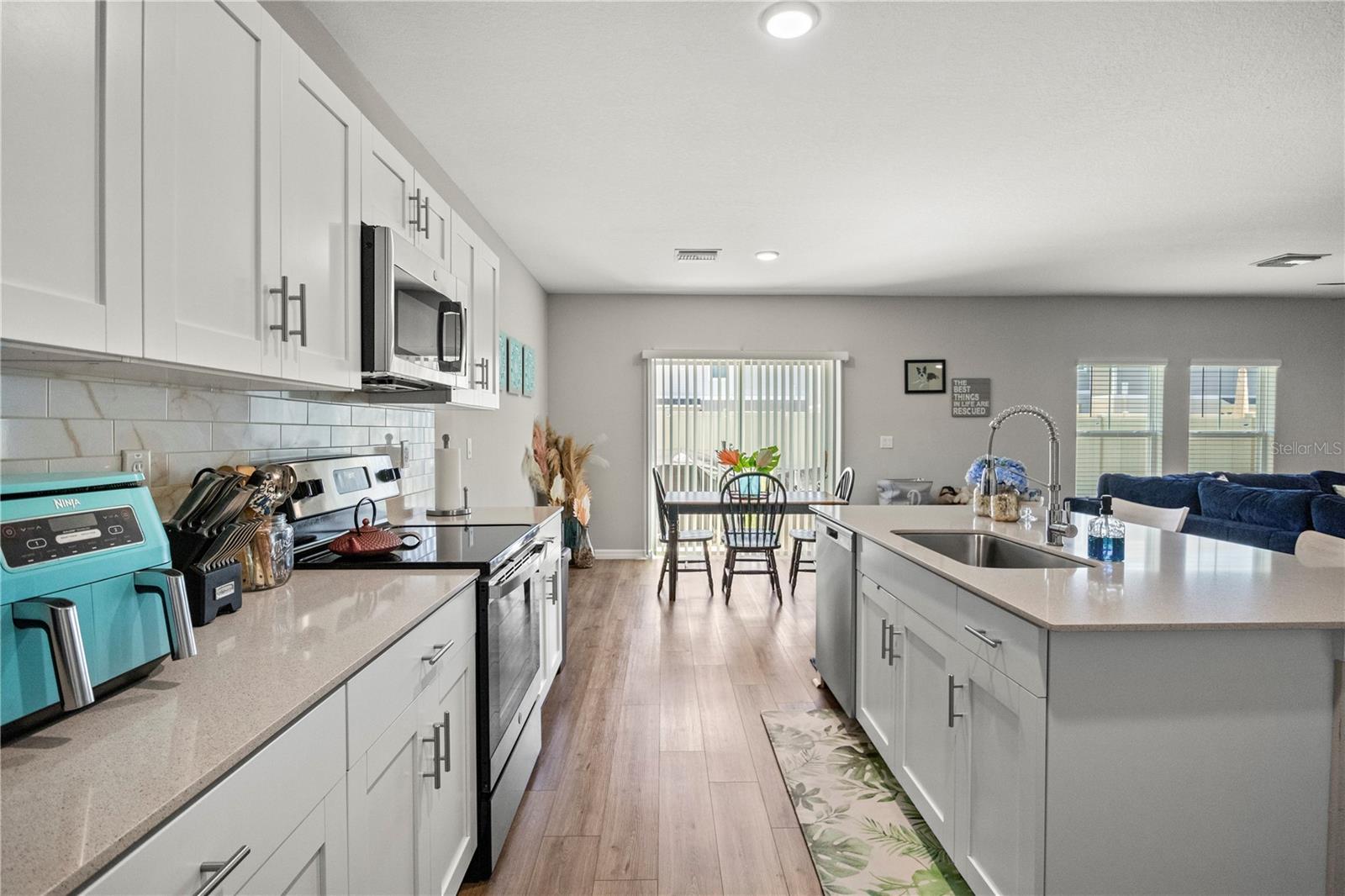7580 Freesia Trce Property Photo 10