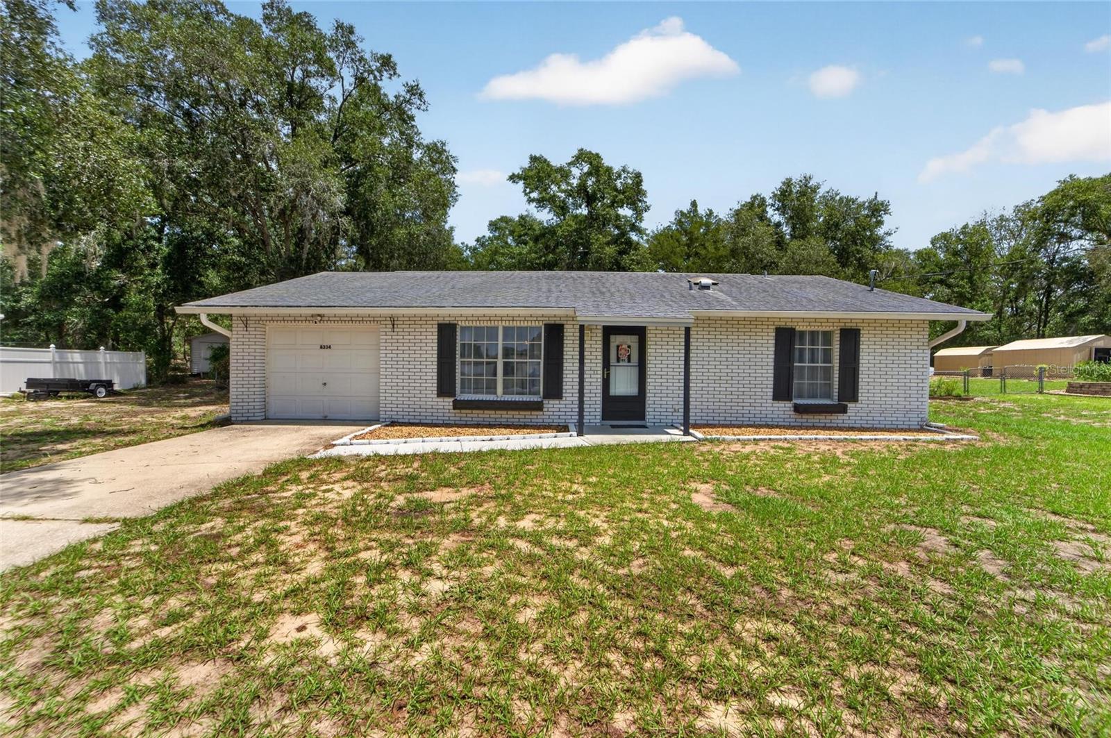8334 Pinewood Ave Property Photo 1