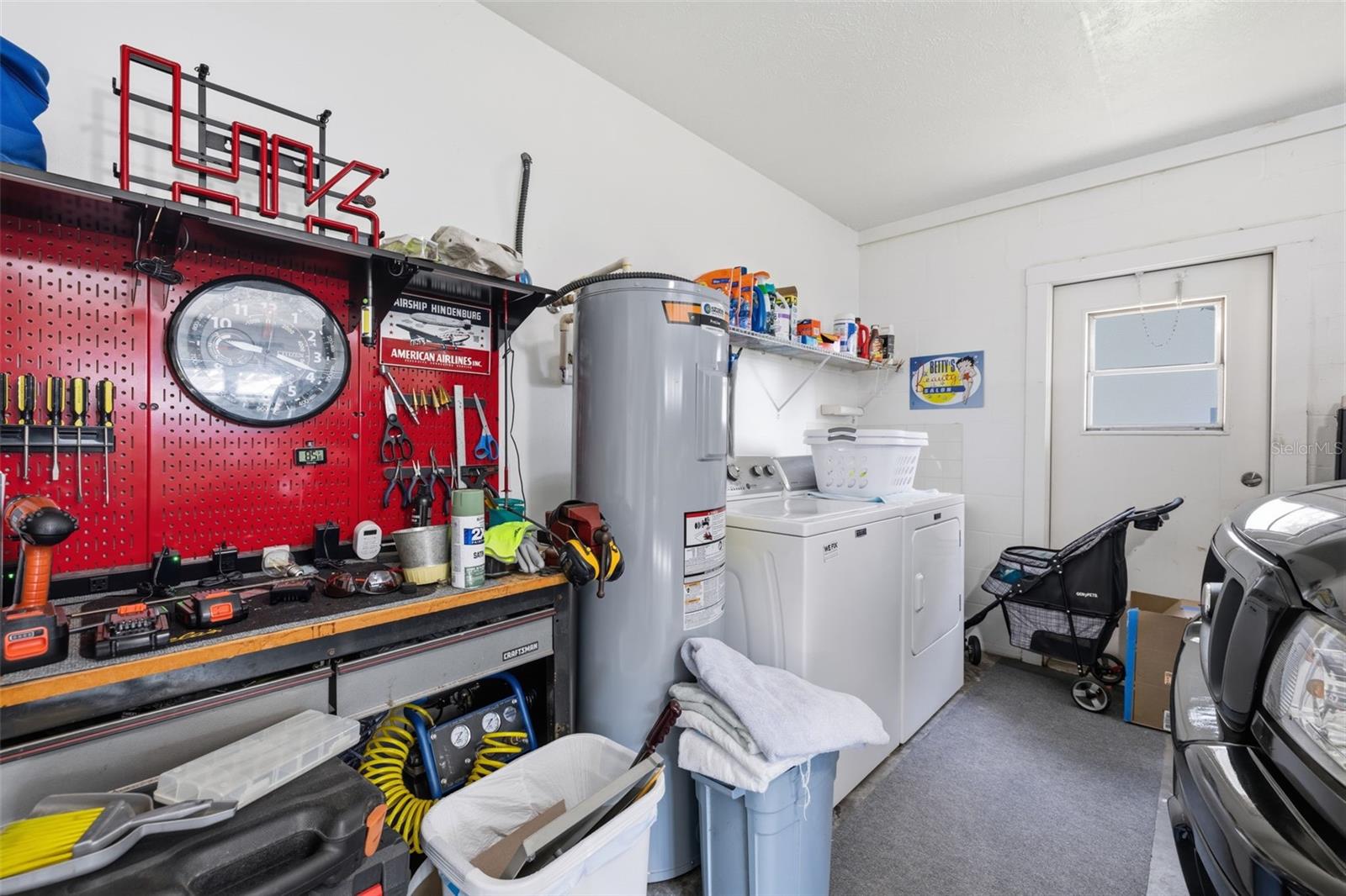 15906 Crying Wind Dr Property Photo 23