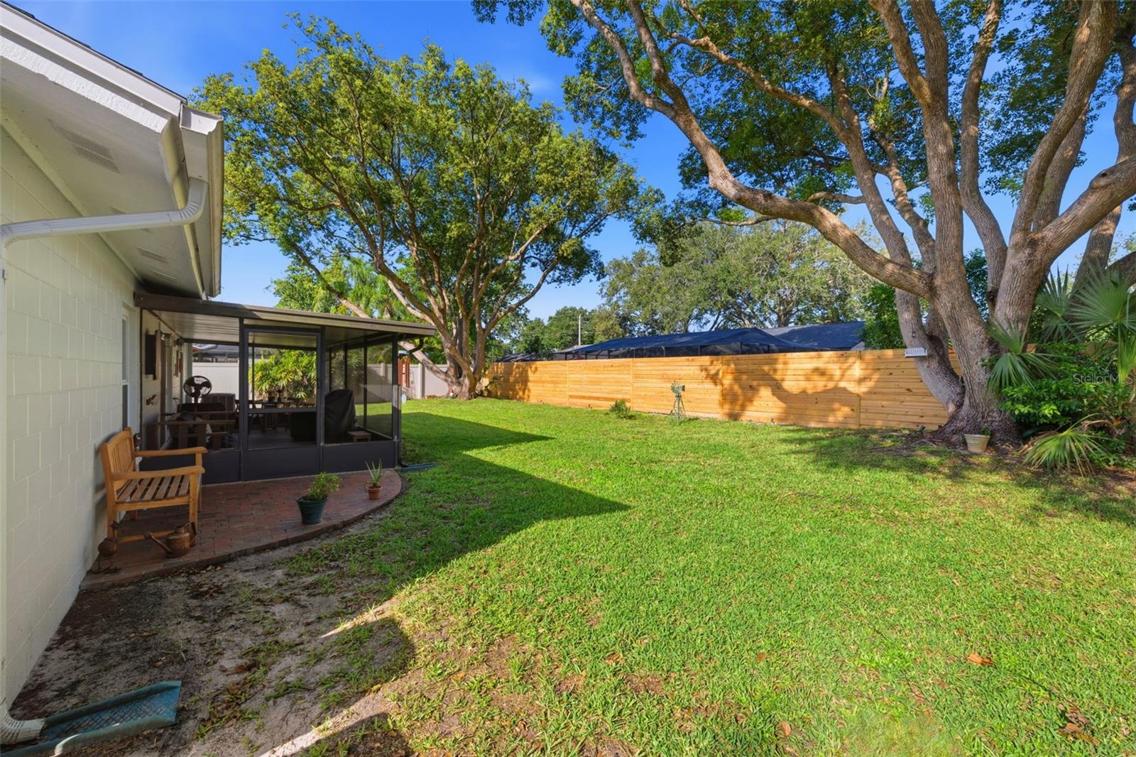 15906 Crying Wind Dr Property Photo 25