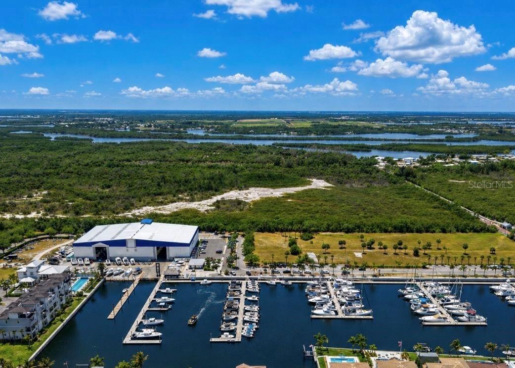 3228 Mangrove Point Dr Property Photo 34