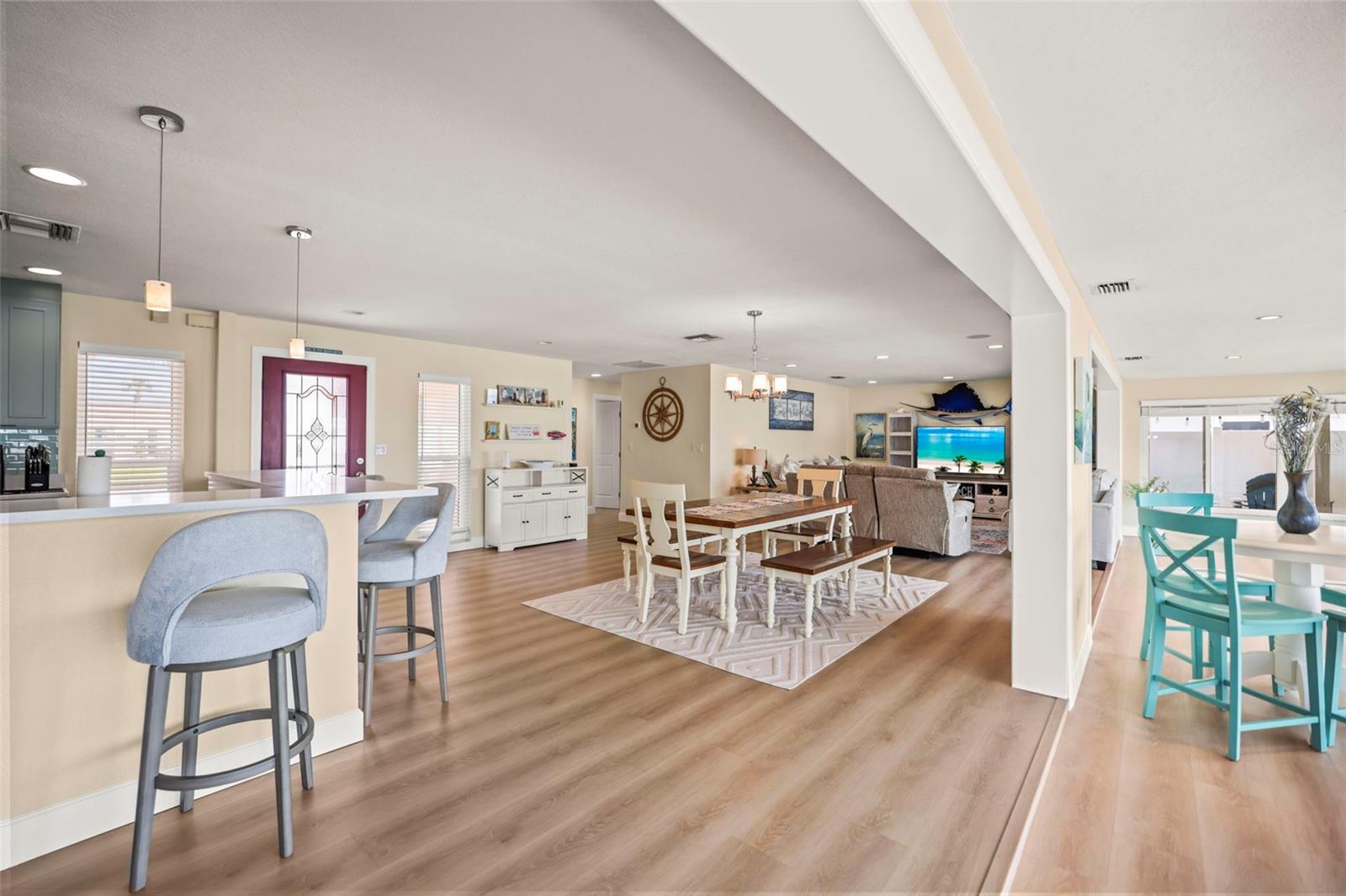 6360 2nd Palm Pt Property Photo 7