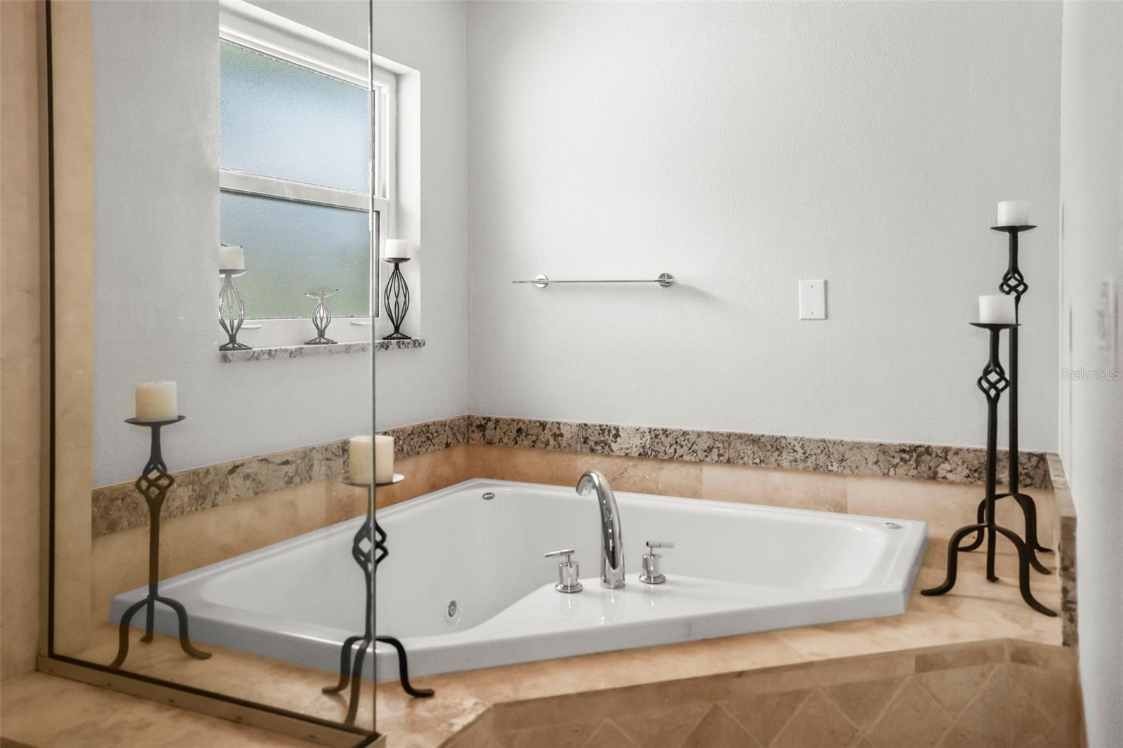 6360 2nd Palm Pt Property Photo 33
