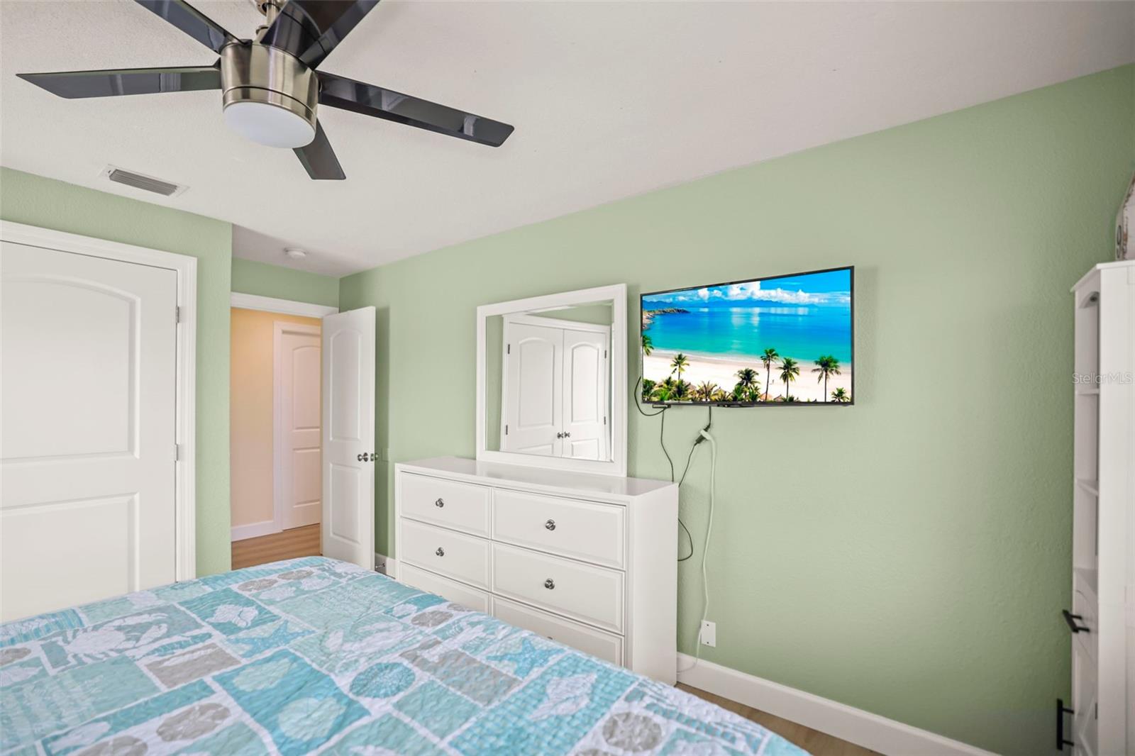 6360 2nd Palm Pt Property Photo 41