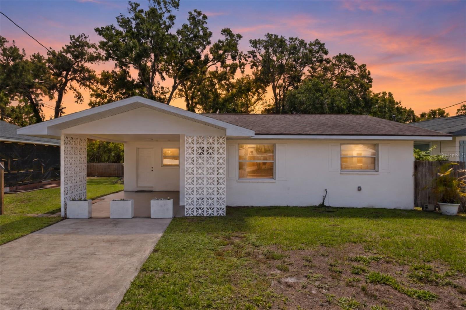 1781 APACHE TRL Property Photo 1