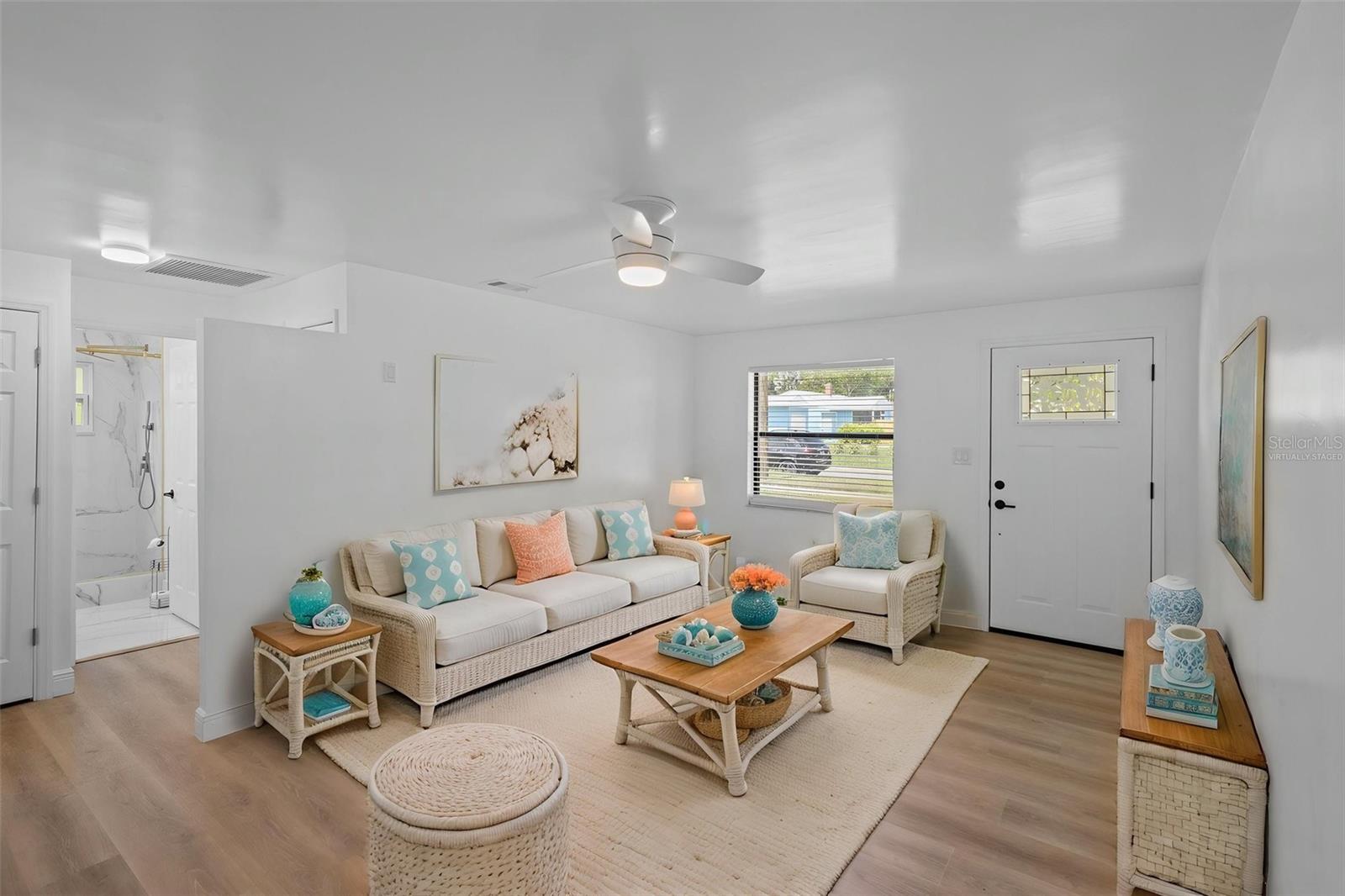 1781 Apache Trl Property Photo 3