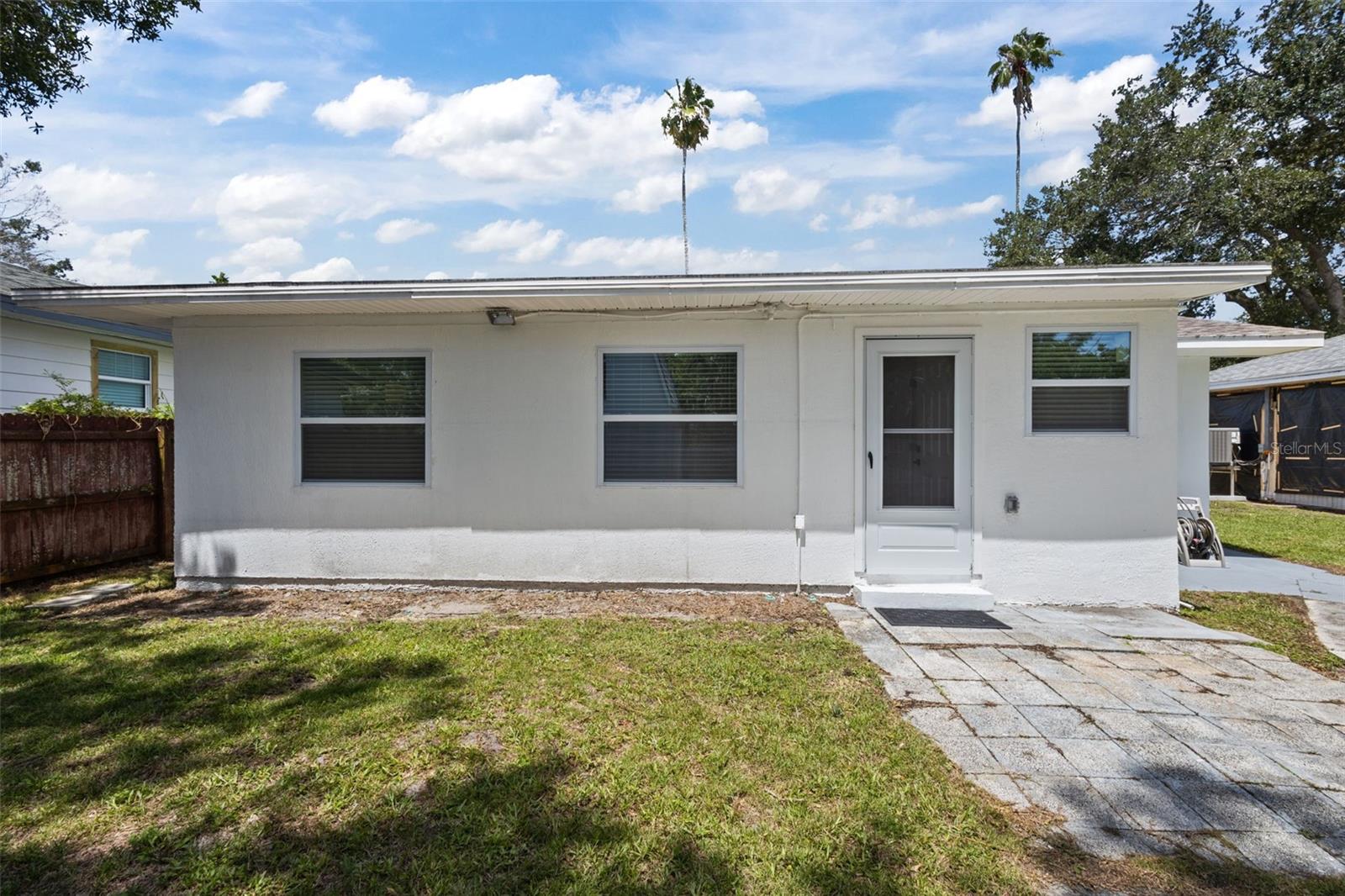 1781 Apache Trl Property Photo 32