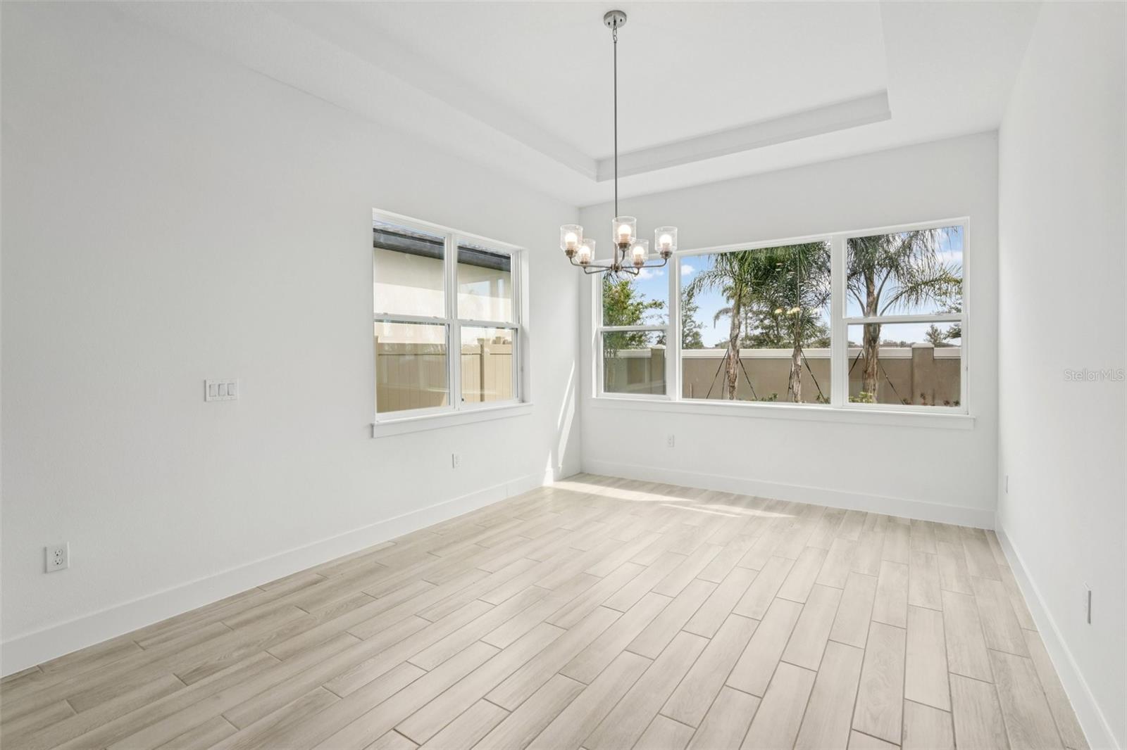 8234 Golden Beach Ct Property Photo 20
