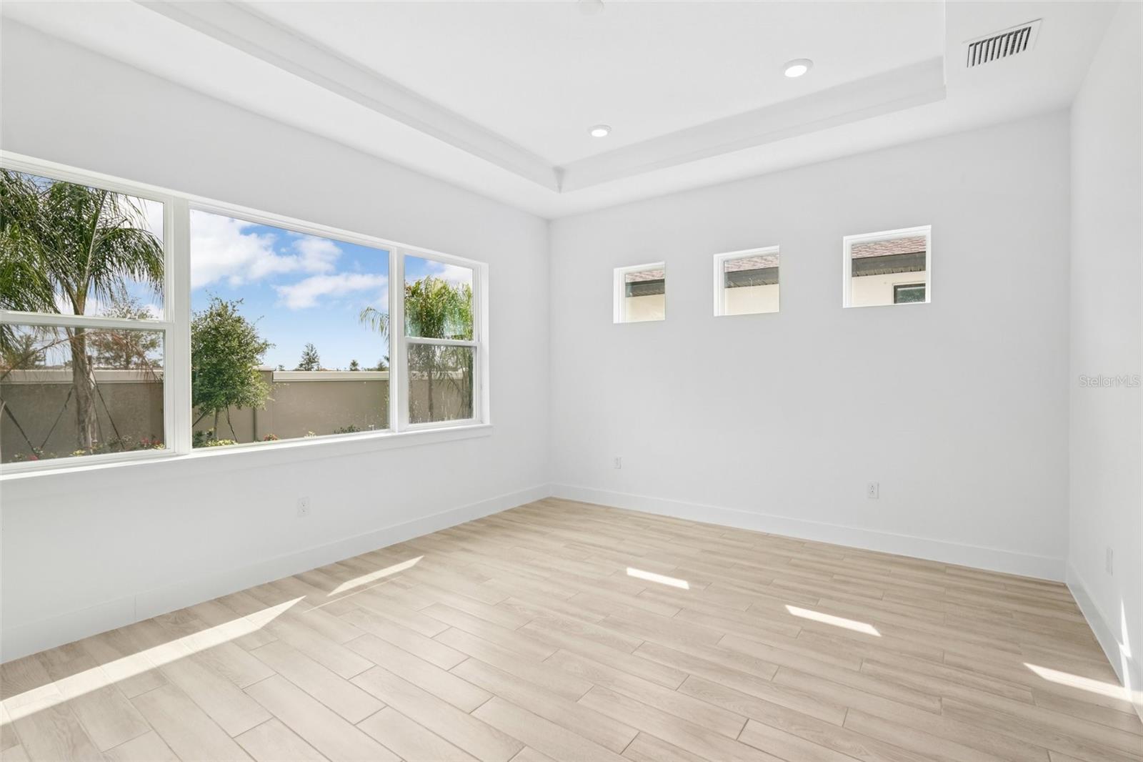 8234 Golden Beach Ct Property Photo 21