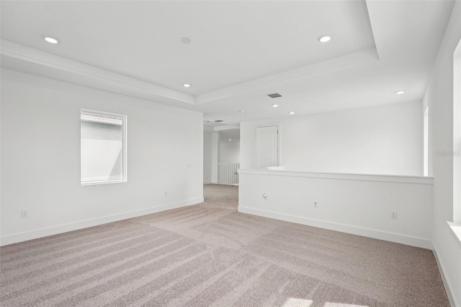 8234 Golden Beach Ct Property Photo 25