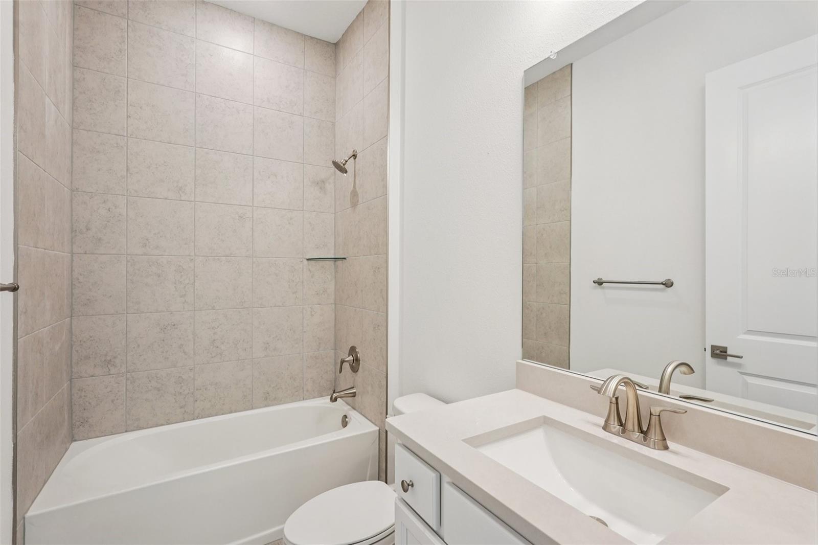 8234 Golden Beach Ct Property Photo 26