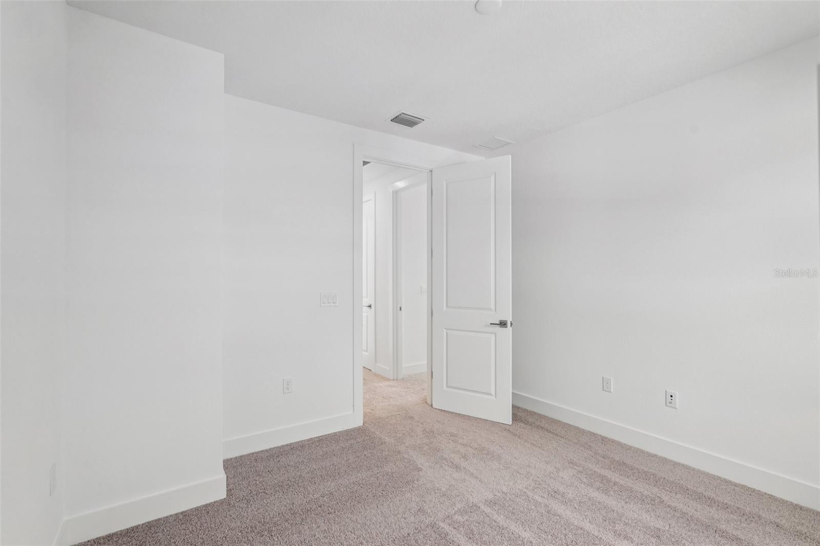 8234 Golden Beach Ct Property Photo 34