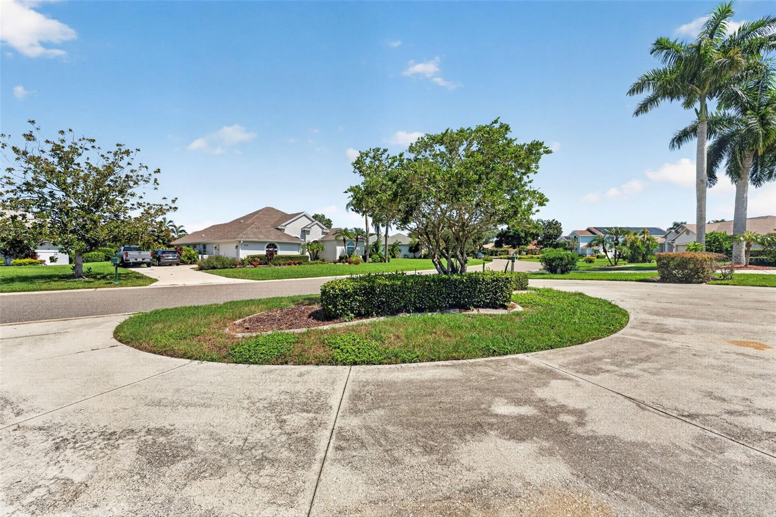 2941 Wilderness Blvd E Property Photo 5