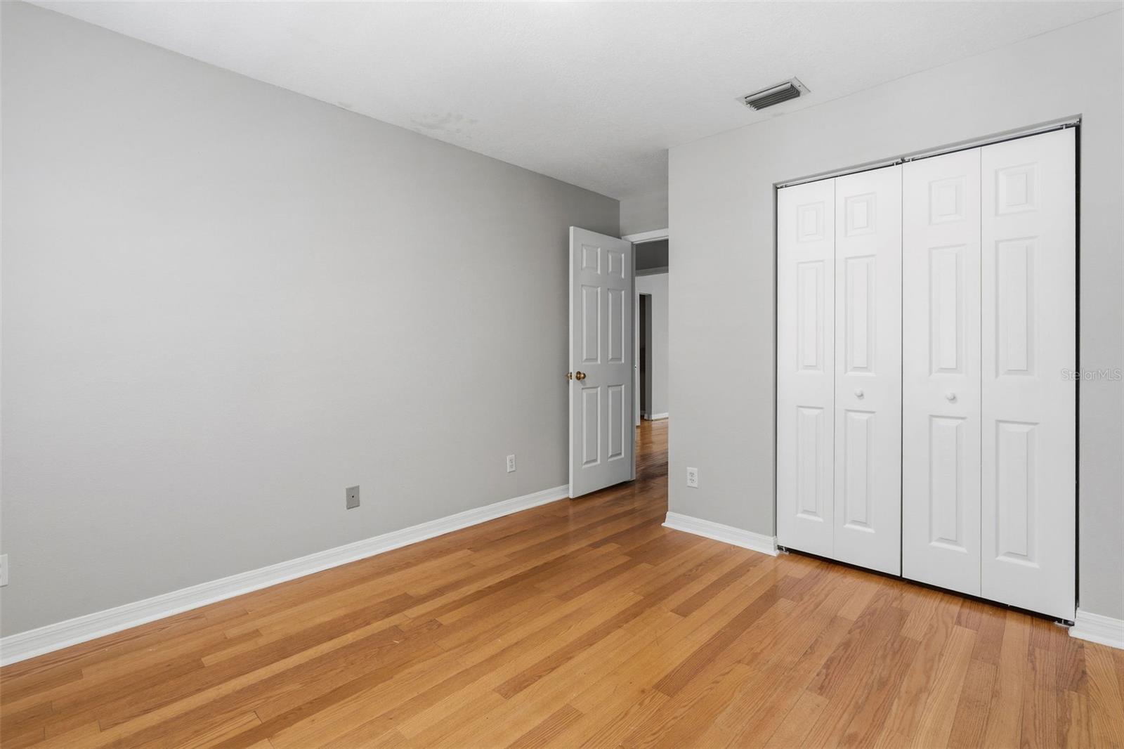 3710 W Leona St Property Photo 17