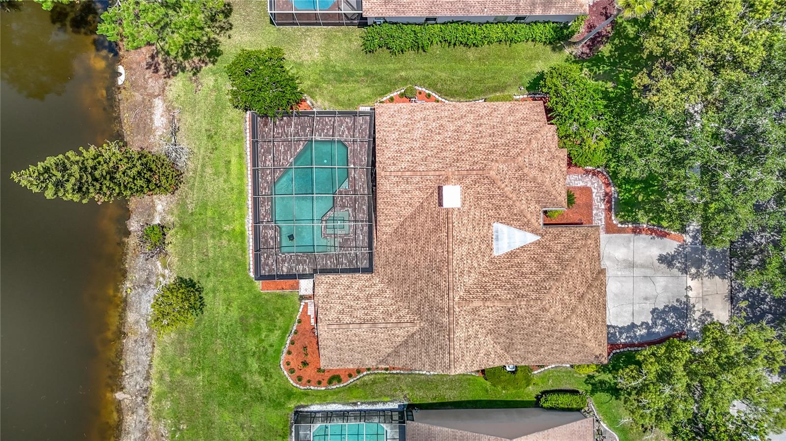 16040 Penwood Dr Property Photo 4