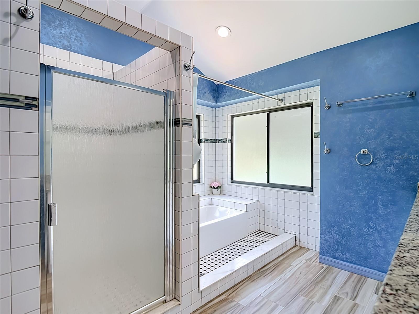 16040 Penwood Dr Property Photo 42