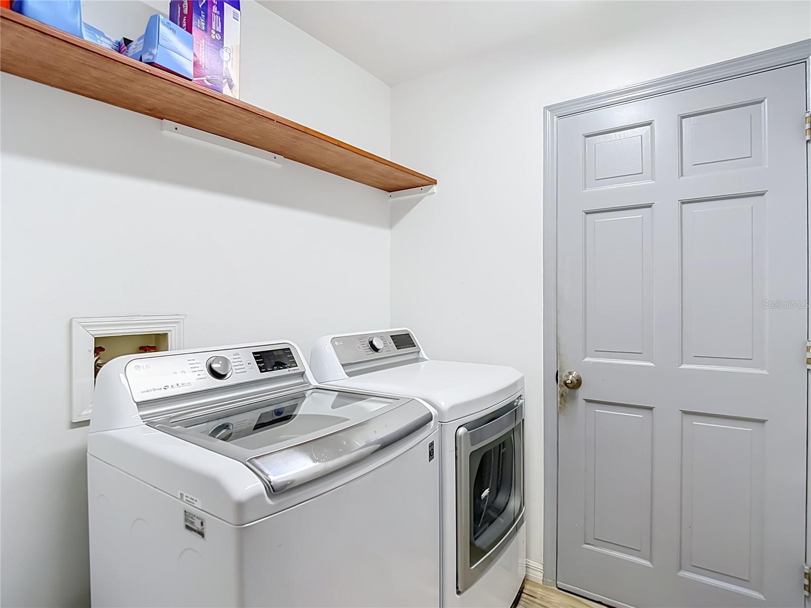 16040 Penwood Dr Property Photo 58
