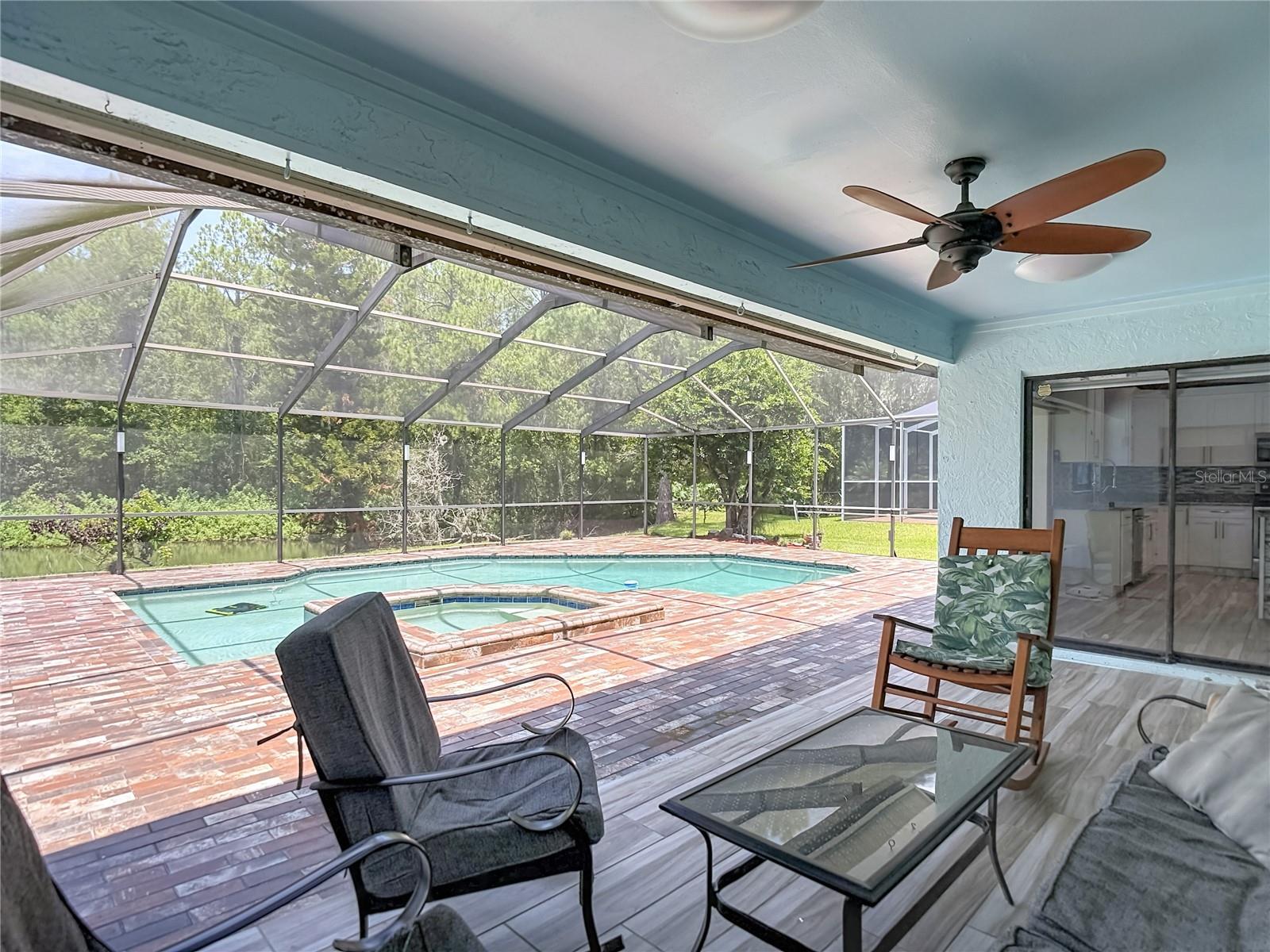 16040 Penwood Dr Property Photo 60