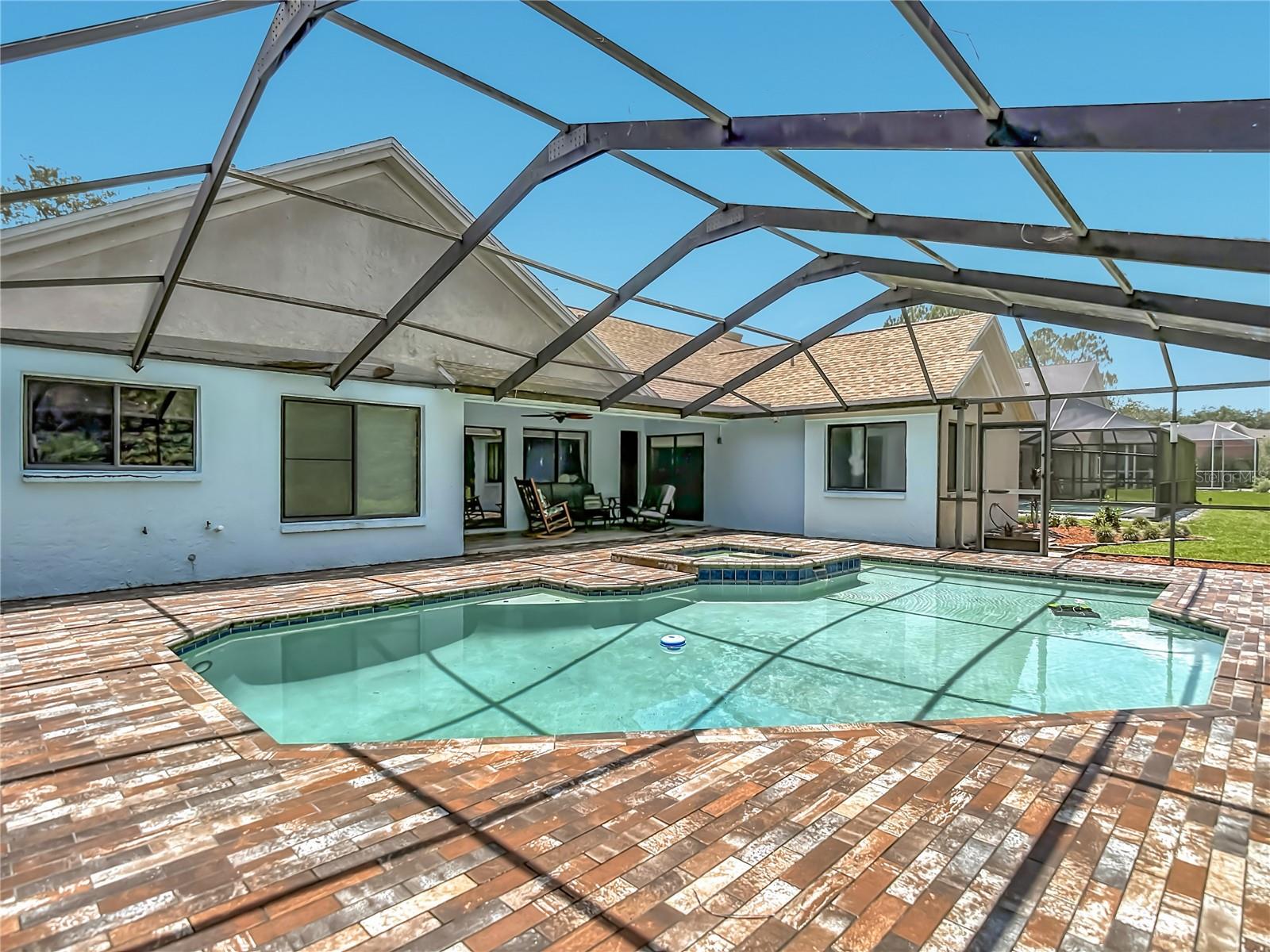 16040 Penwood Dr Property Photo 65