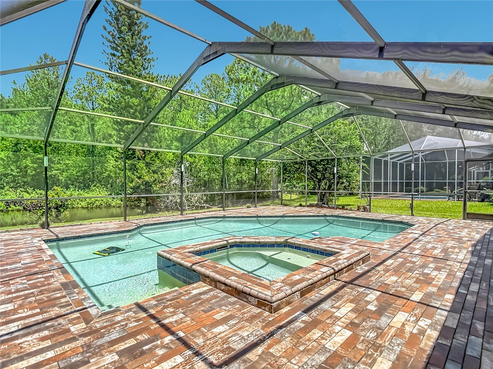16040 Penwood Dr Property Photo 68