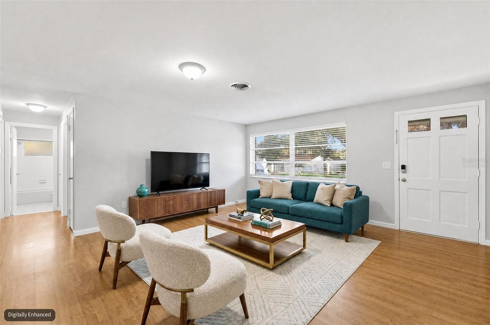 1387 Bellevue Blvd Property Photo 3