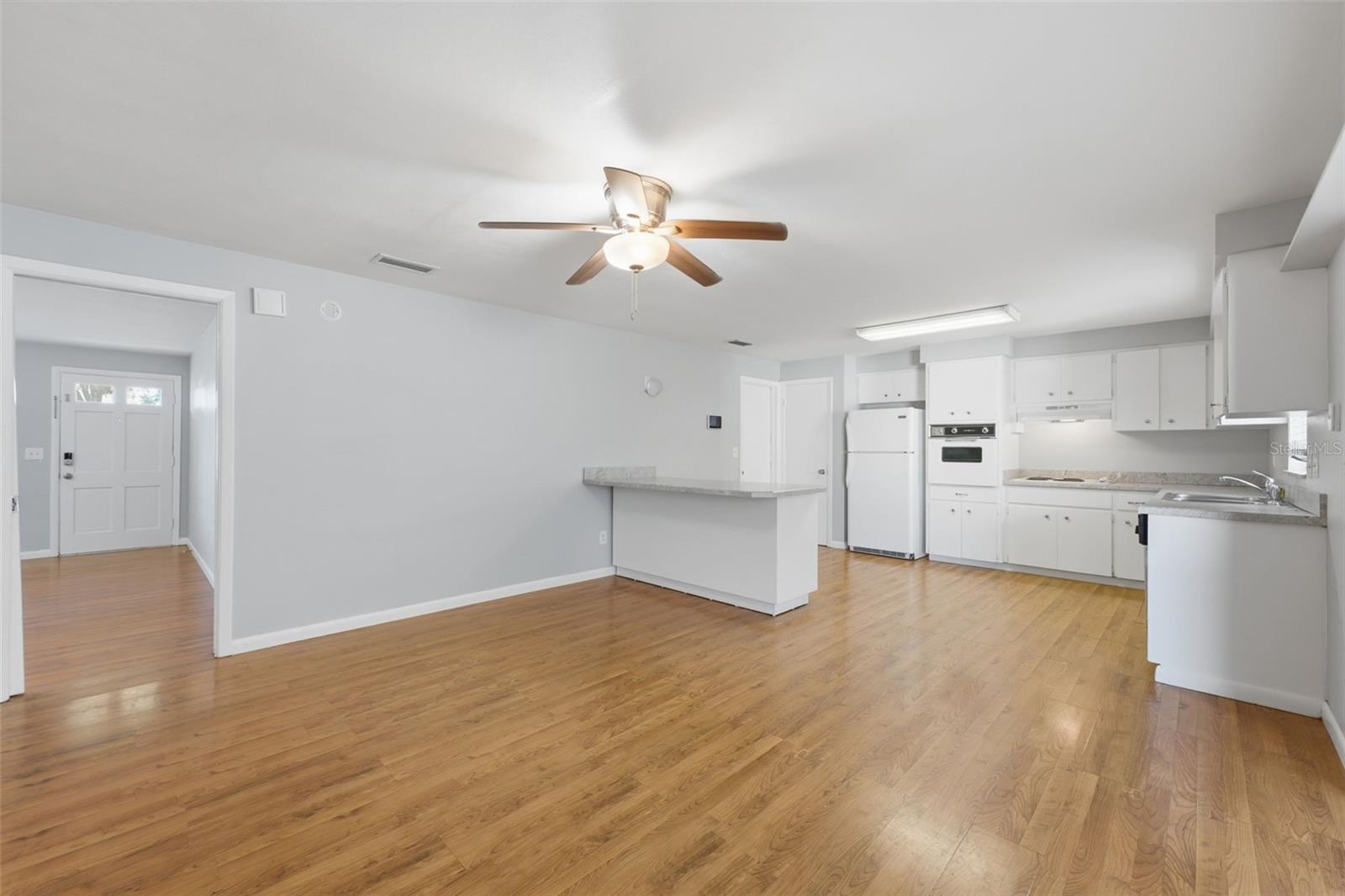 1387 Bellevue Blvd Property Photo 9