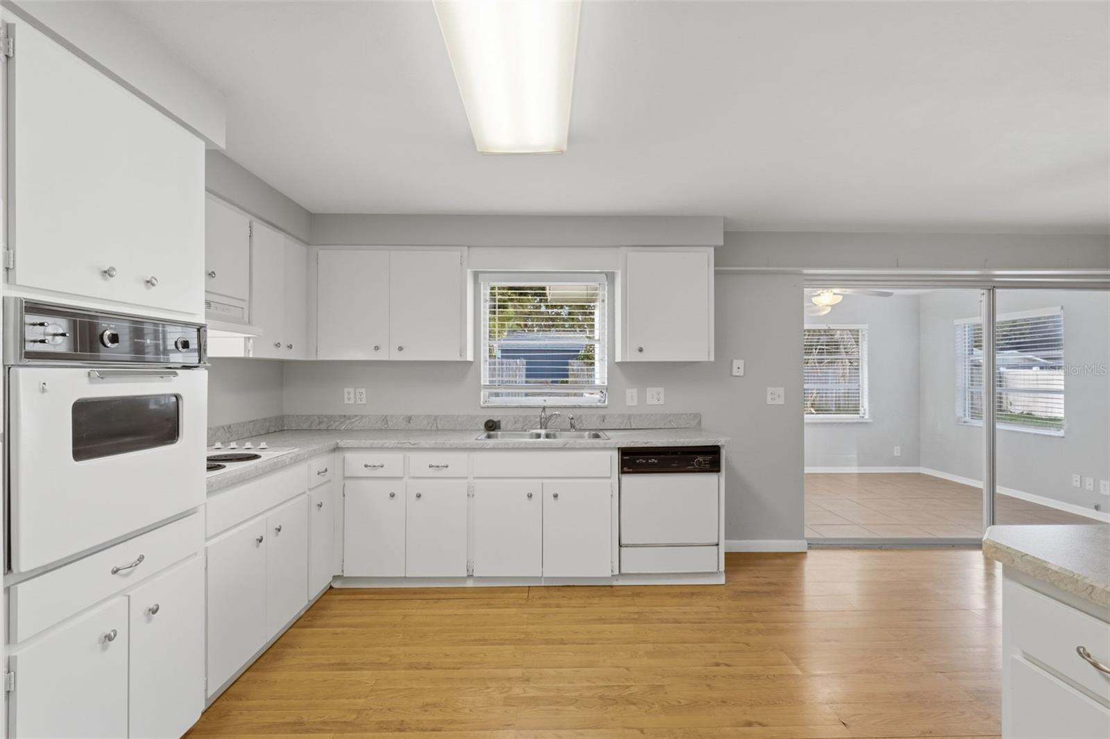 1387 Bellevue Blvd Property Photo 11