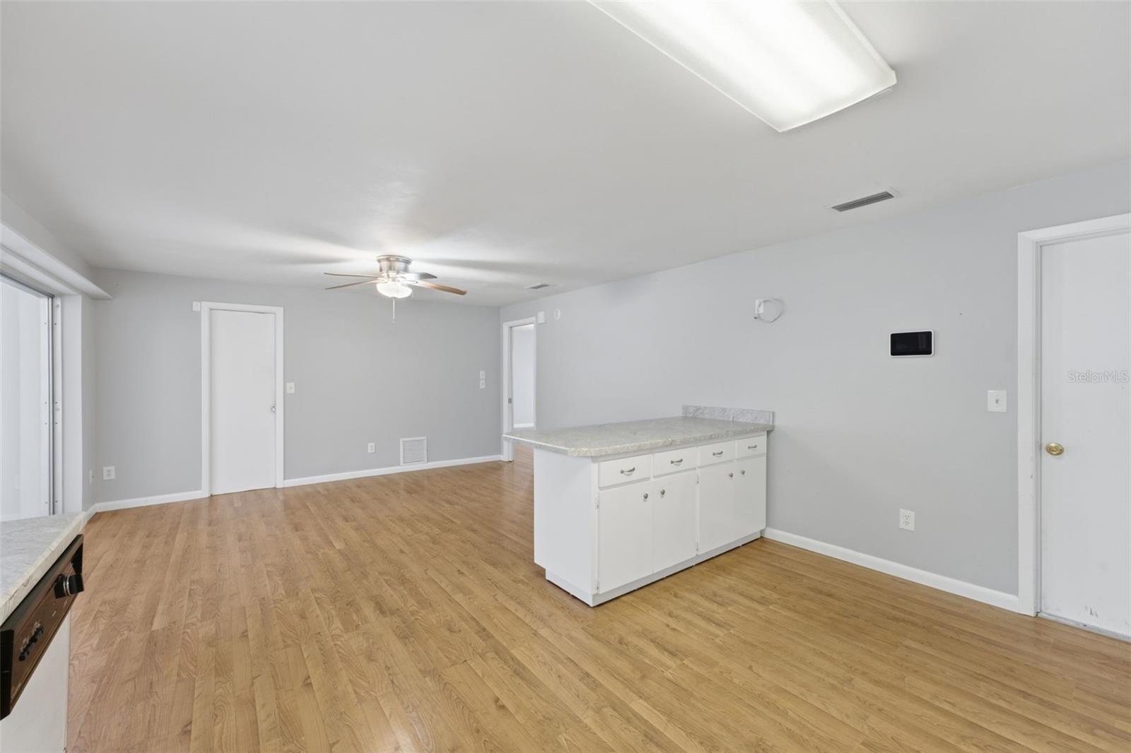 1387 Bellevue Blvd Property Photo 15