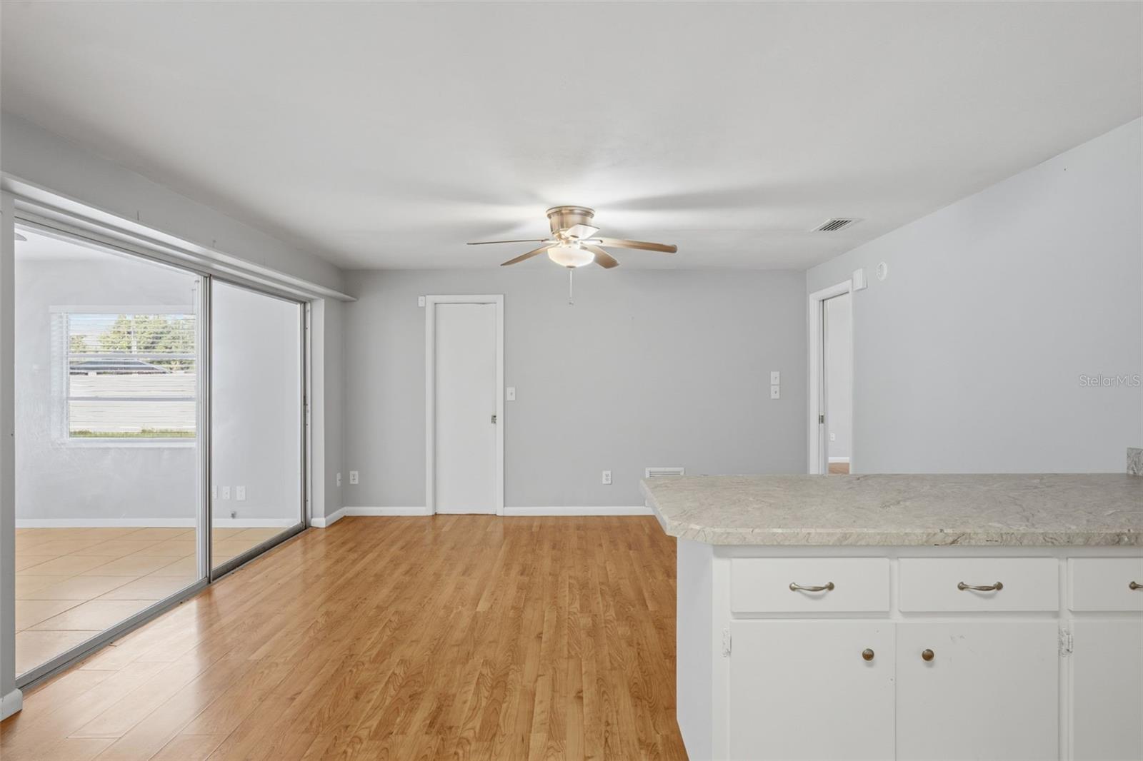 1387 Bellevue Blvd Property Photo 16