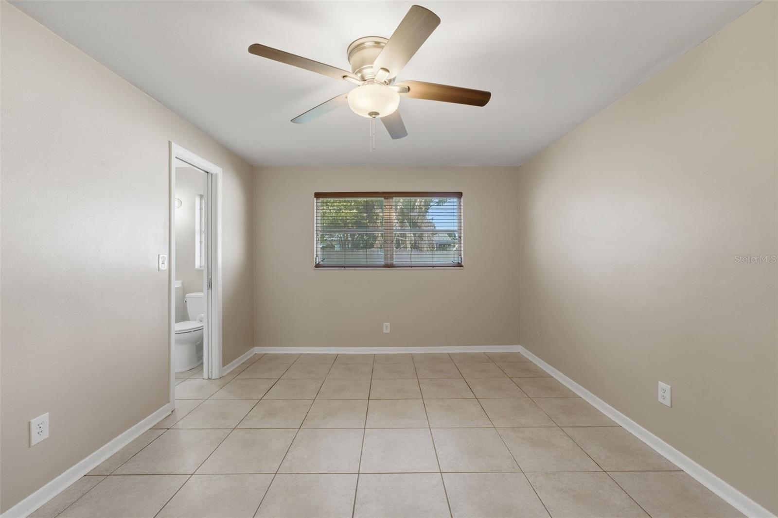 1387 Bellevue Blvd Property Photo 22