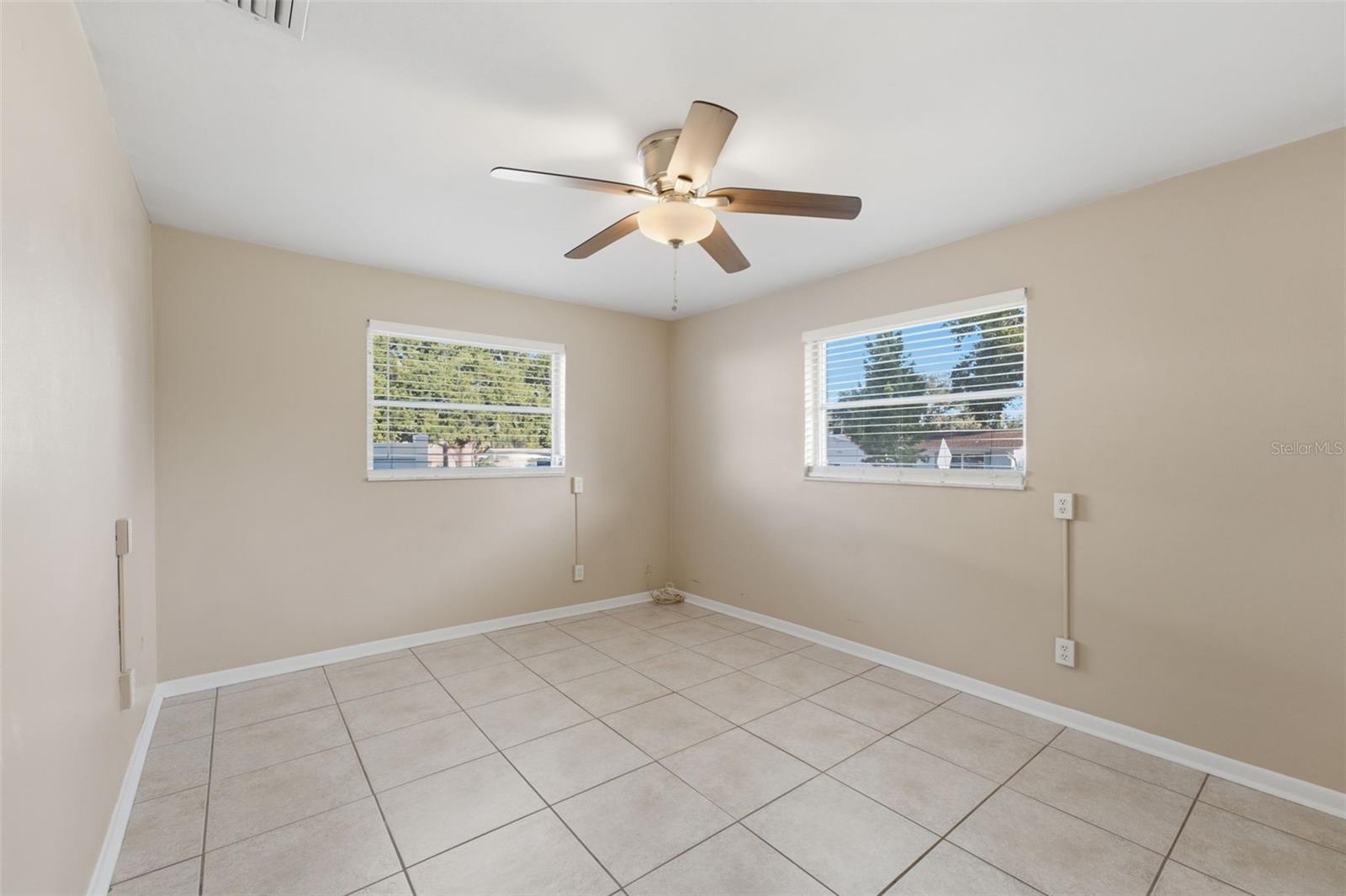 1387 Bellevue Blvd Property Photo 28