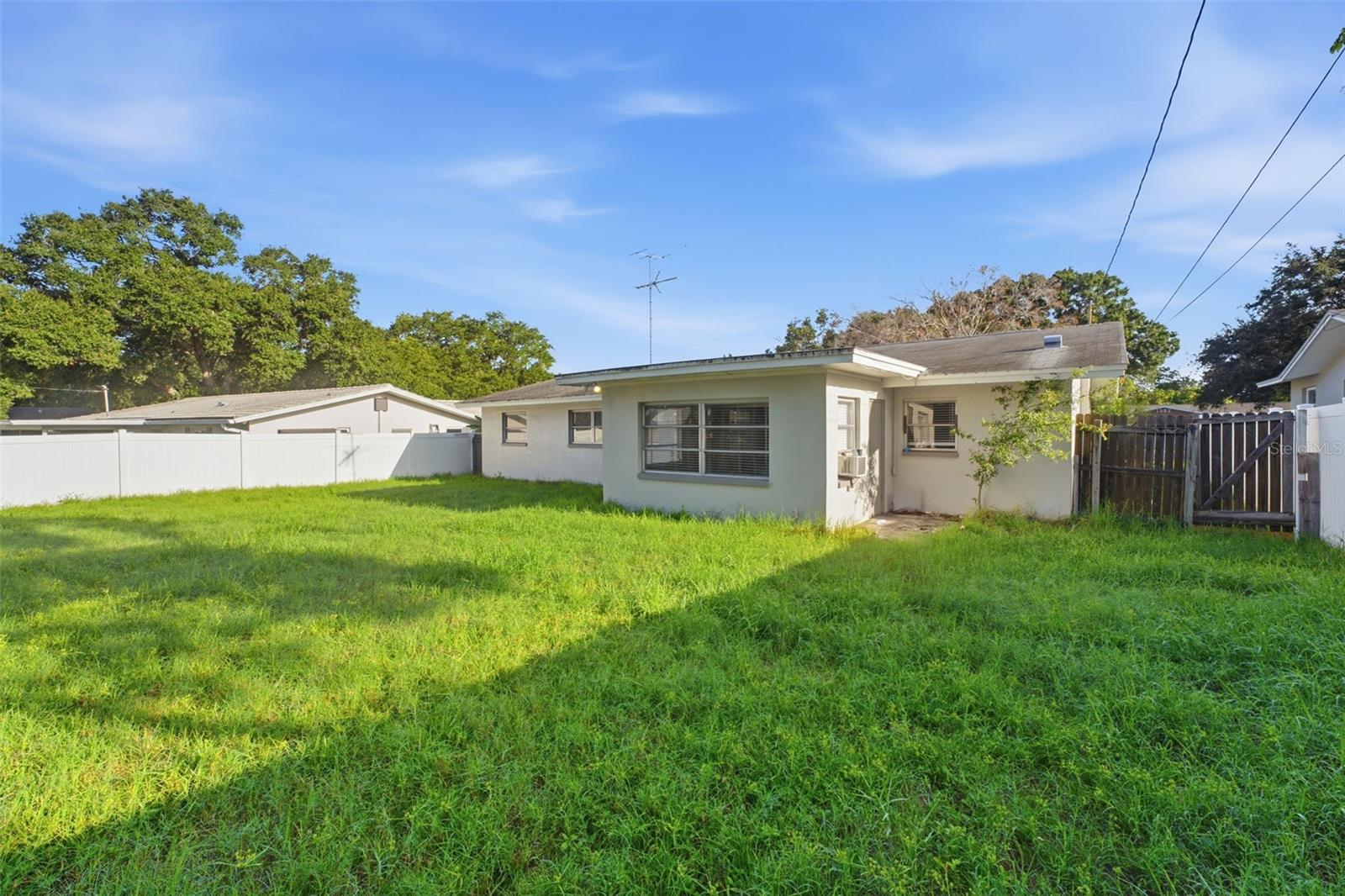1387 Bellevue Blvd Property Photo 35