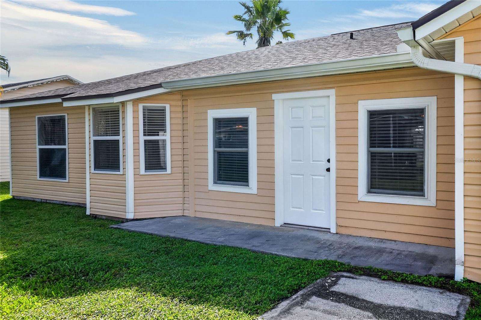 3210 Thoroughbred Loop Property Photo 31