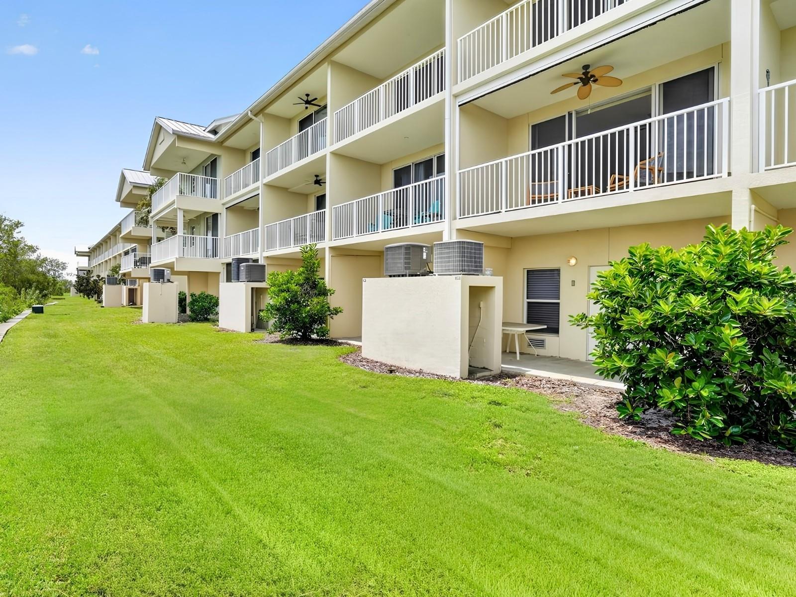 3248 Mangrove Point Dr Property Photo 28