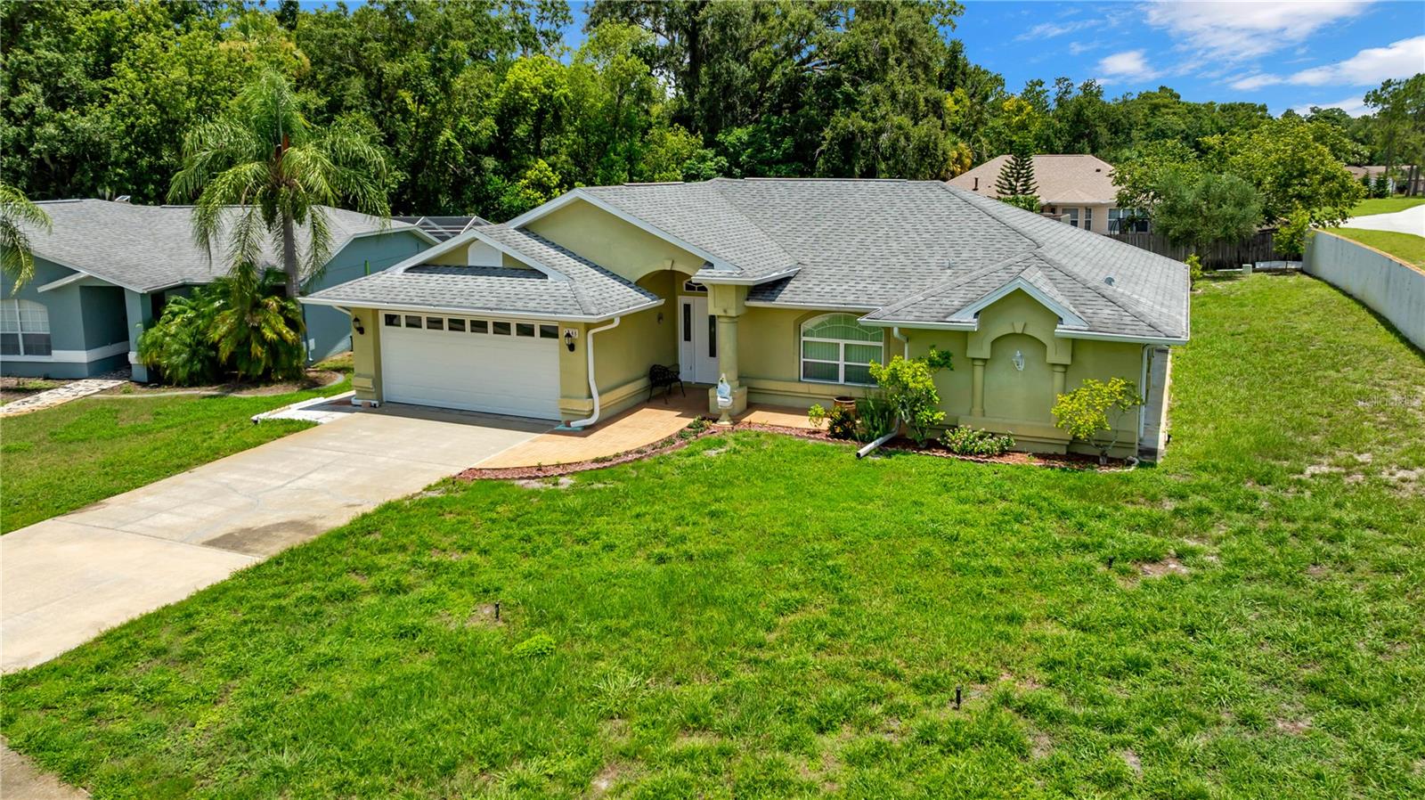 5146 Worth Ct Property Photo 6