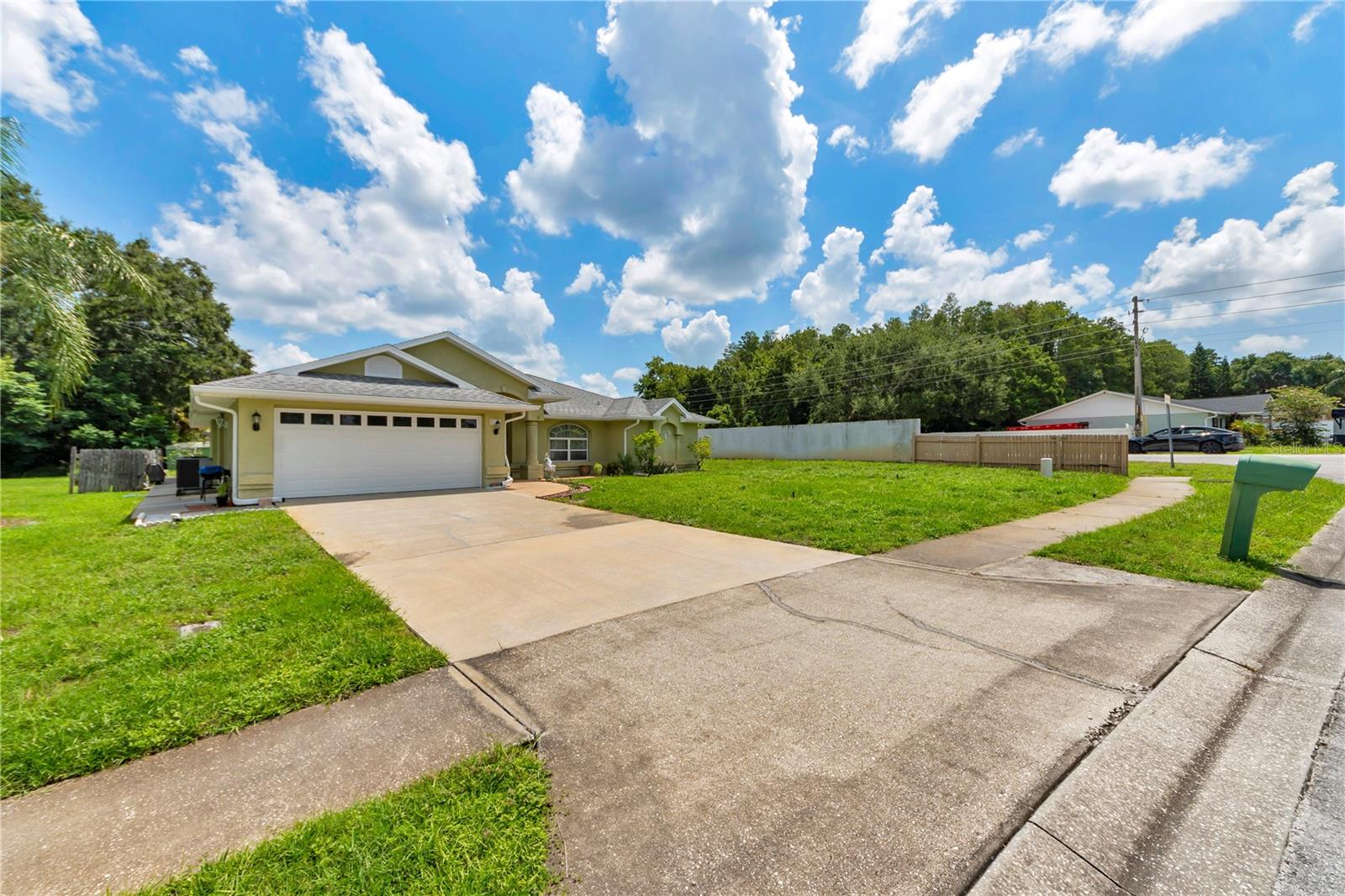 5146 Worth Ct Property Photo 7