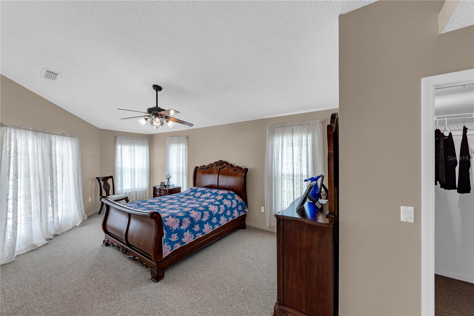 5146 Worth Ct Property Photo 24
