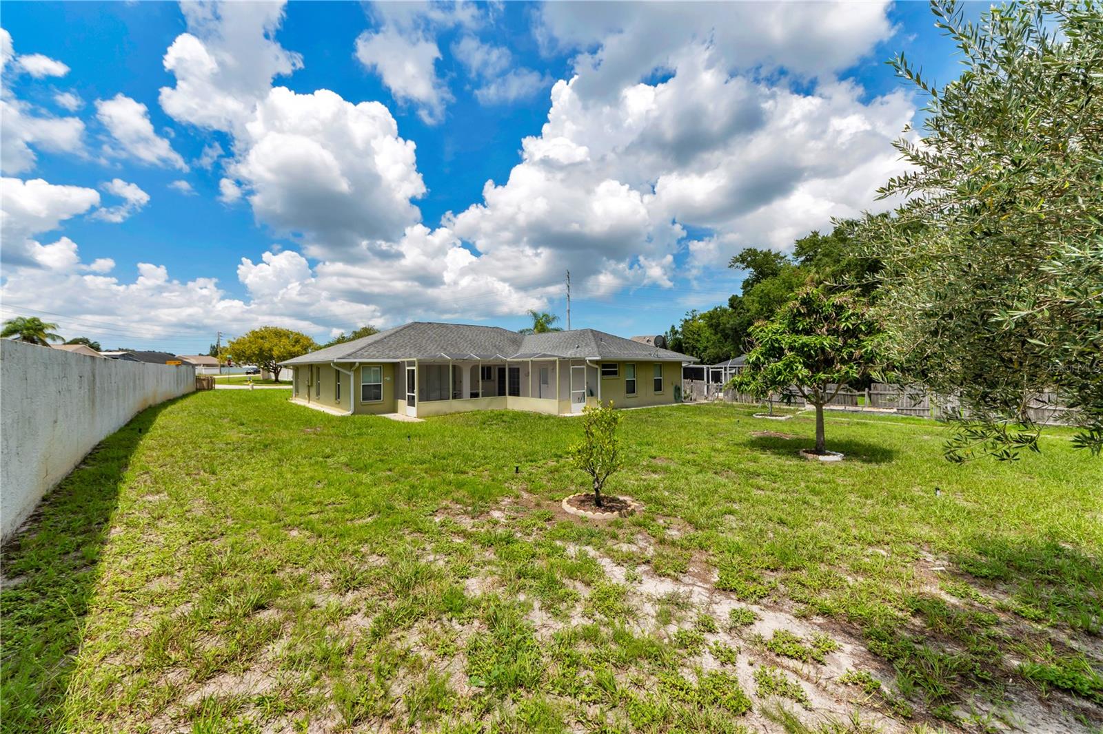 5146 Worth Ct Property Photo 43