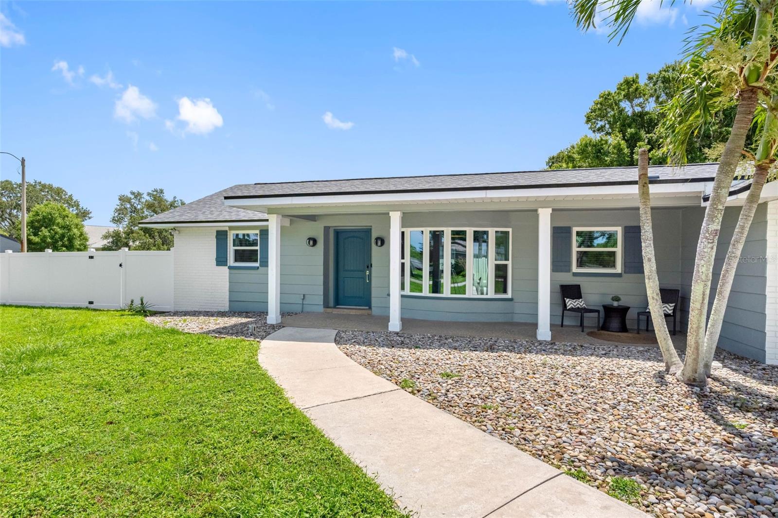 1950 Arvis Cir W Property Photo 3