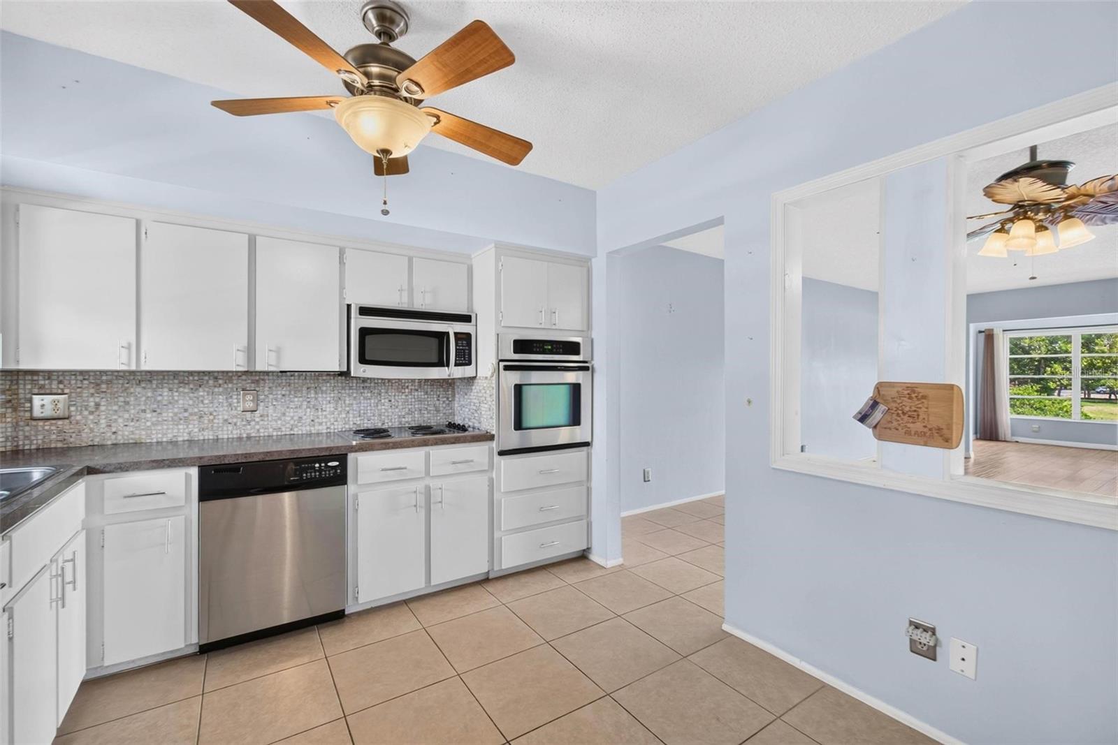 2410 Franciscan Dr #60 Property Photo 4