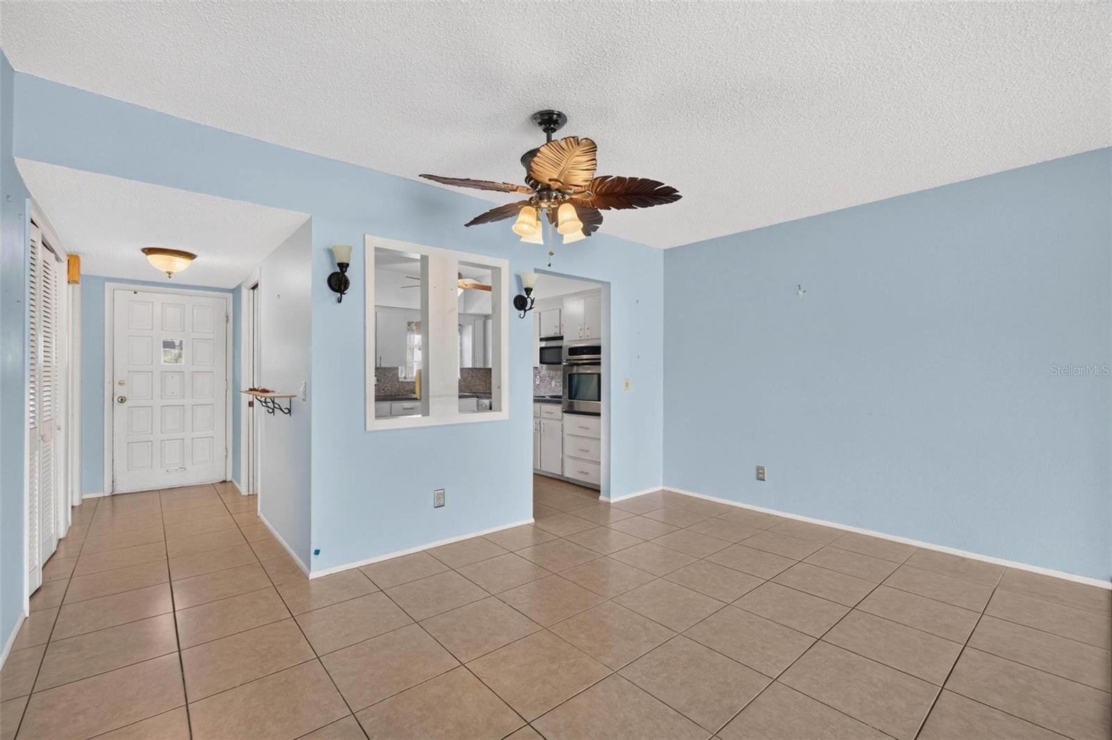 2410 Franciscan Dr #60 Property Photo 7
