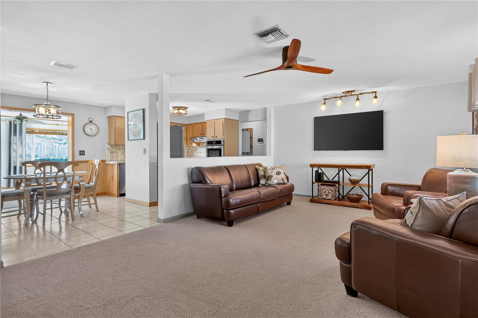 1707 Ridgeway Dr Property Photo 10