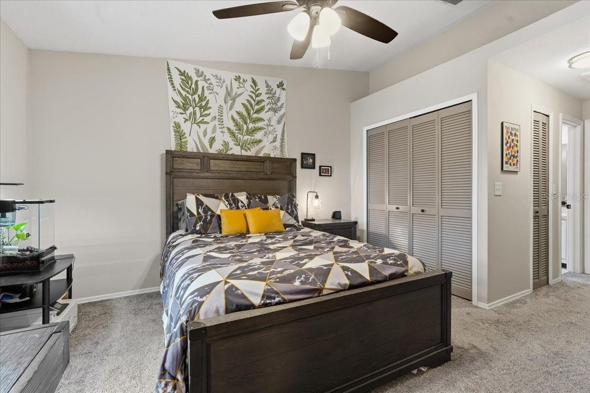 2120 Fletchers Point Cir Property Photo 15