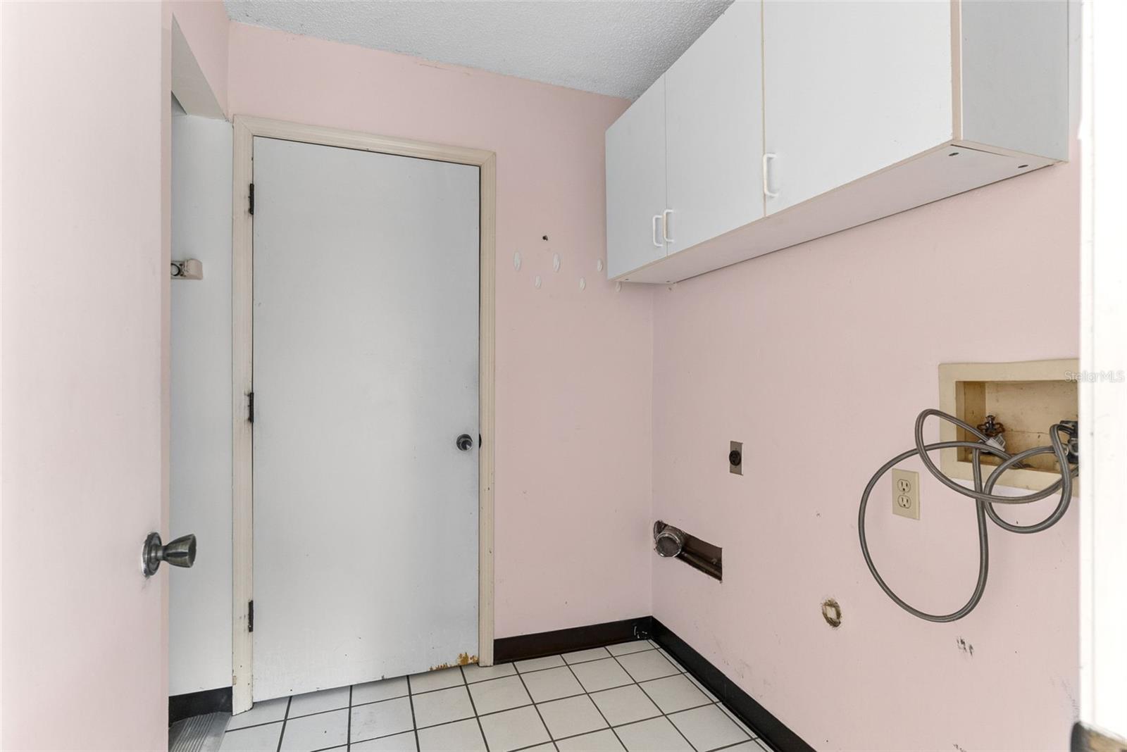 436 Manor Blvd Property Photo 20