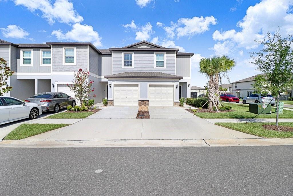 10263 Trumpet Honetsuckle Way Property Photo 3