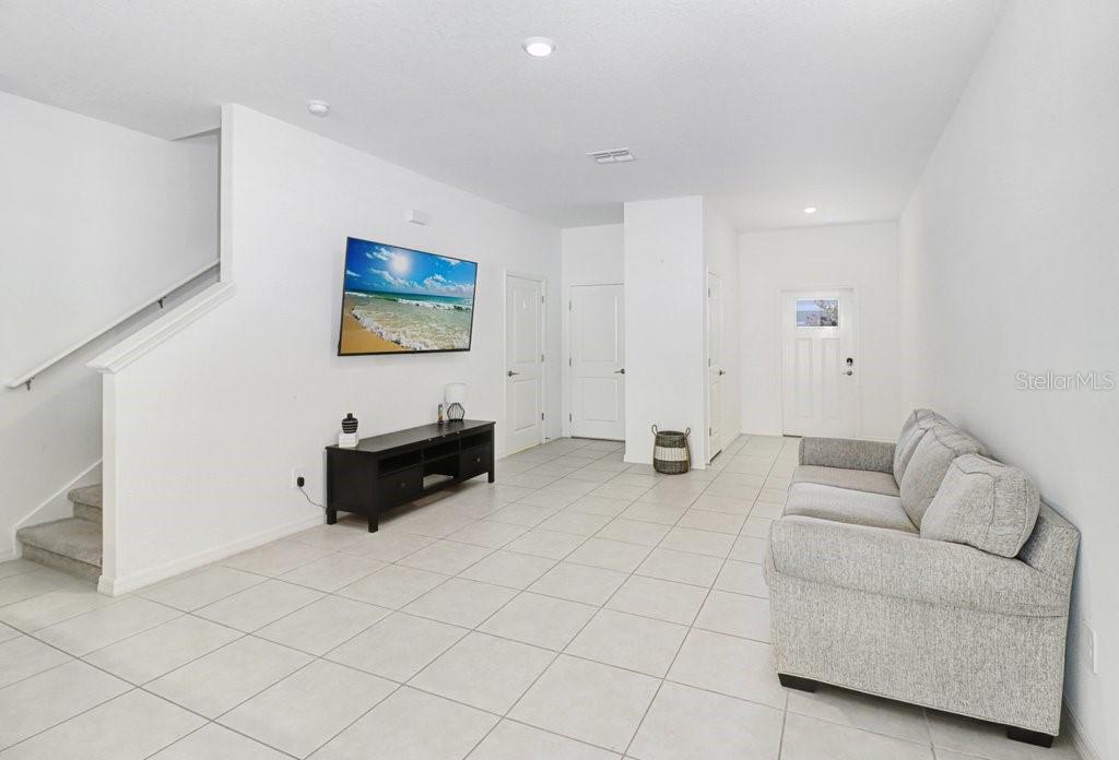 10263 Trumpet Honetsuckle Way Property Photo 11