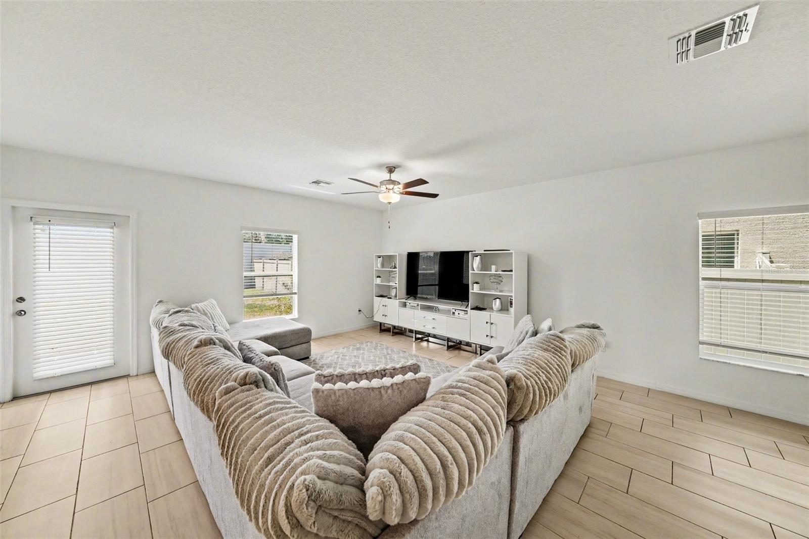 35194 Ackley Trce Property Photo 8
