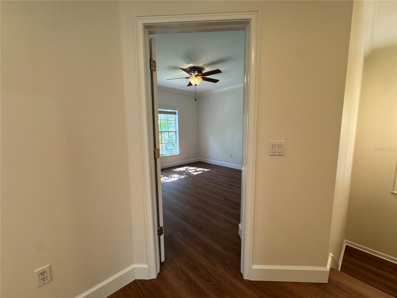3103 W Waverly Ave Property Photo 44